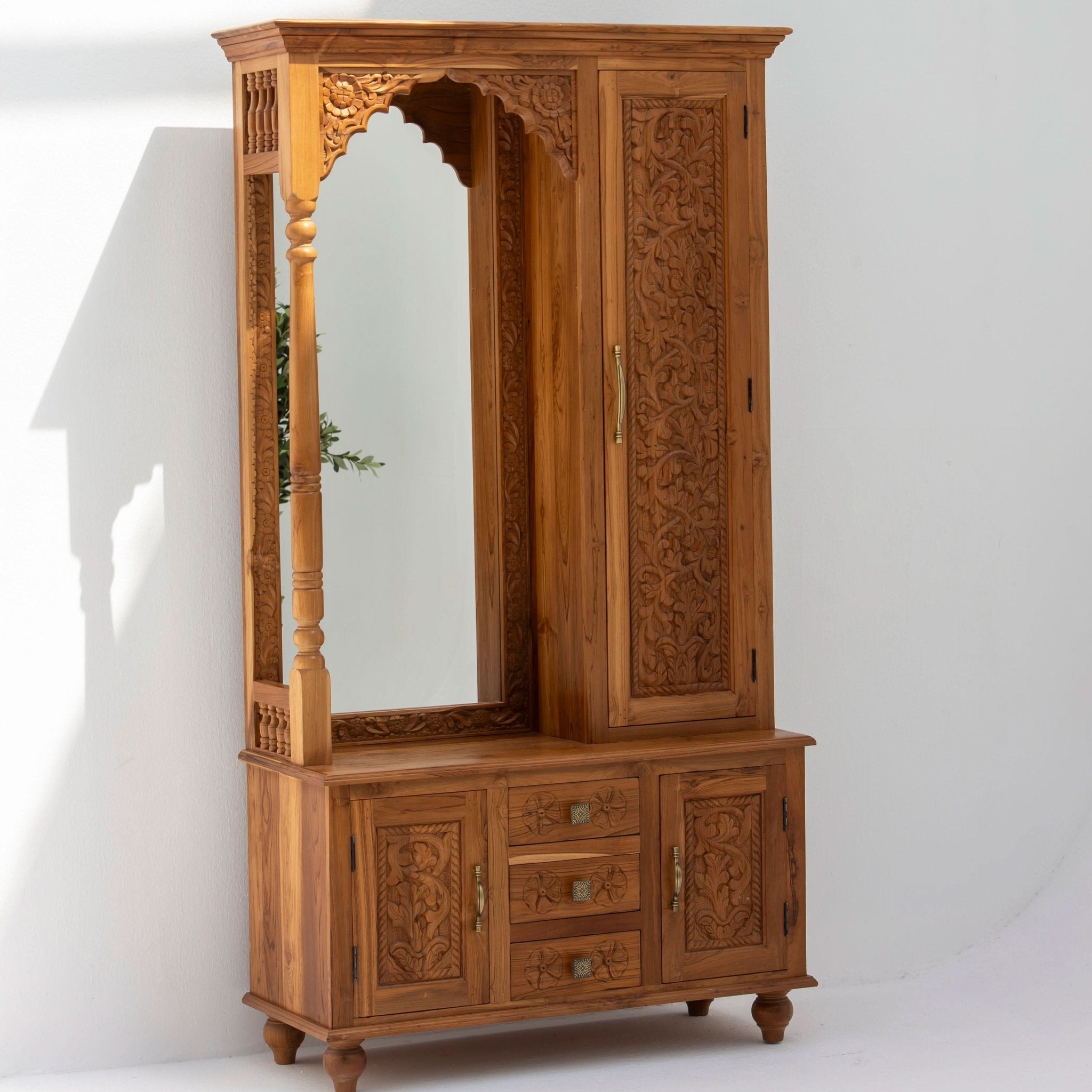 ROYAL TEAK WOOD DRESSING CABINET - Art and craft furniture