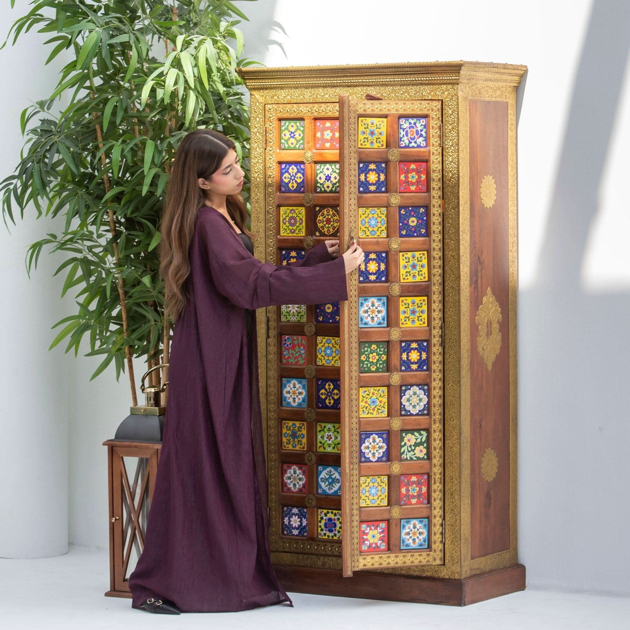 SHESTILE TILE FTD CABINET - Art and craft furniture