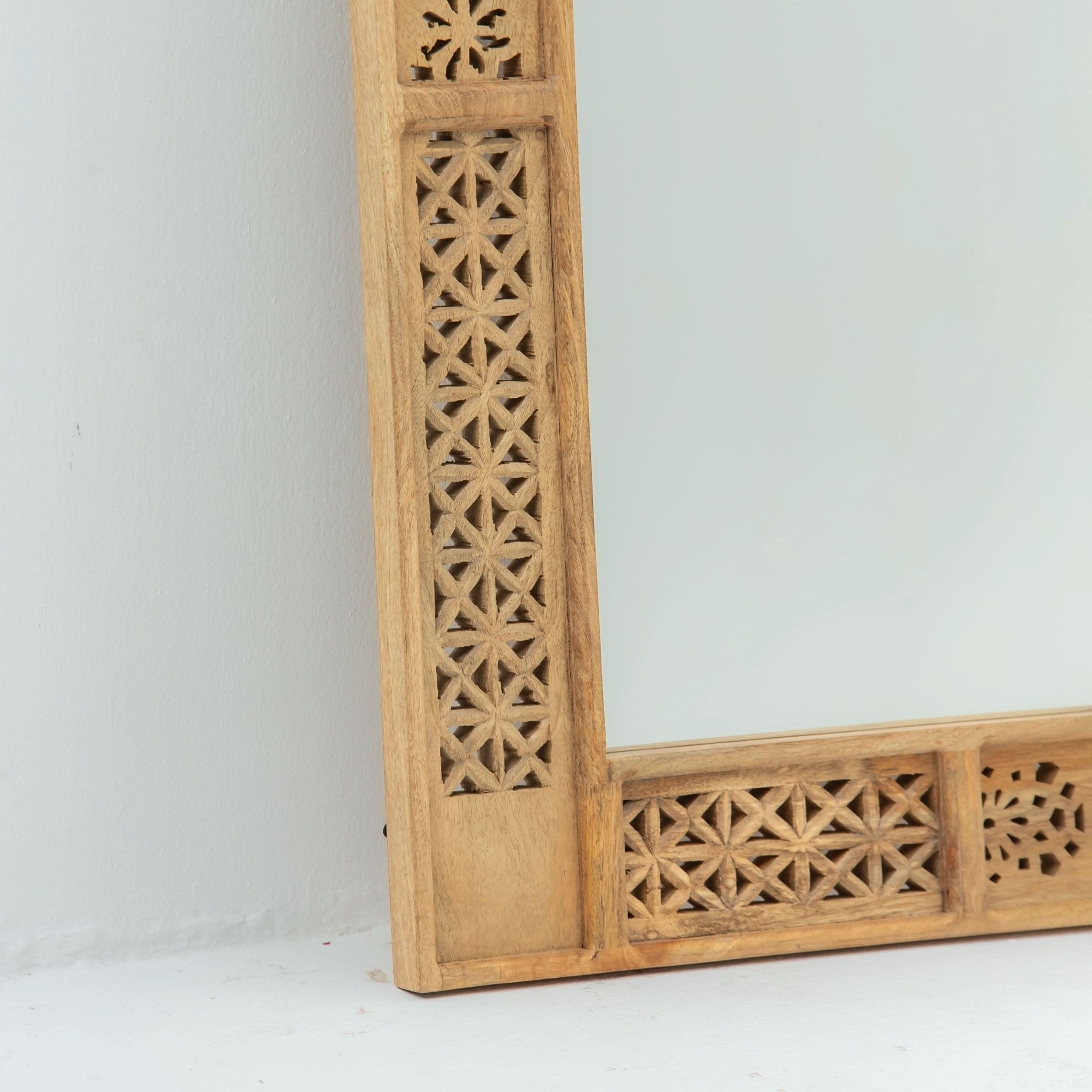 SIERRA WOODEN CARVING MIRROR FRAME - Art and craft furniture