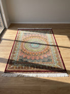Sorkh Burgandy Red Carpet - Art and craft furniture