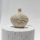 SWIRL CERAMIC VASE - Art and craft furniture