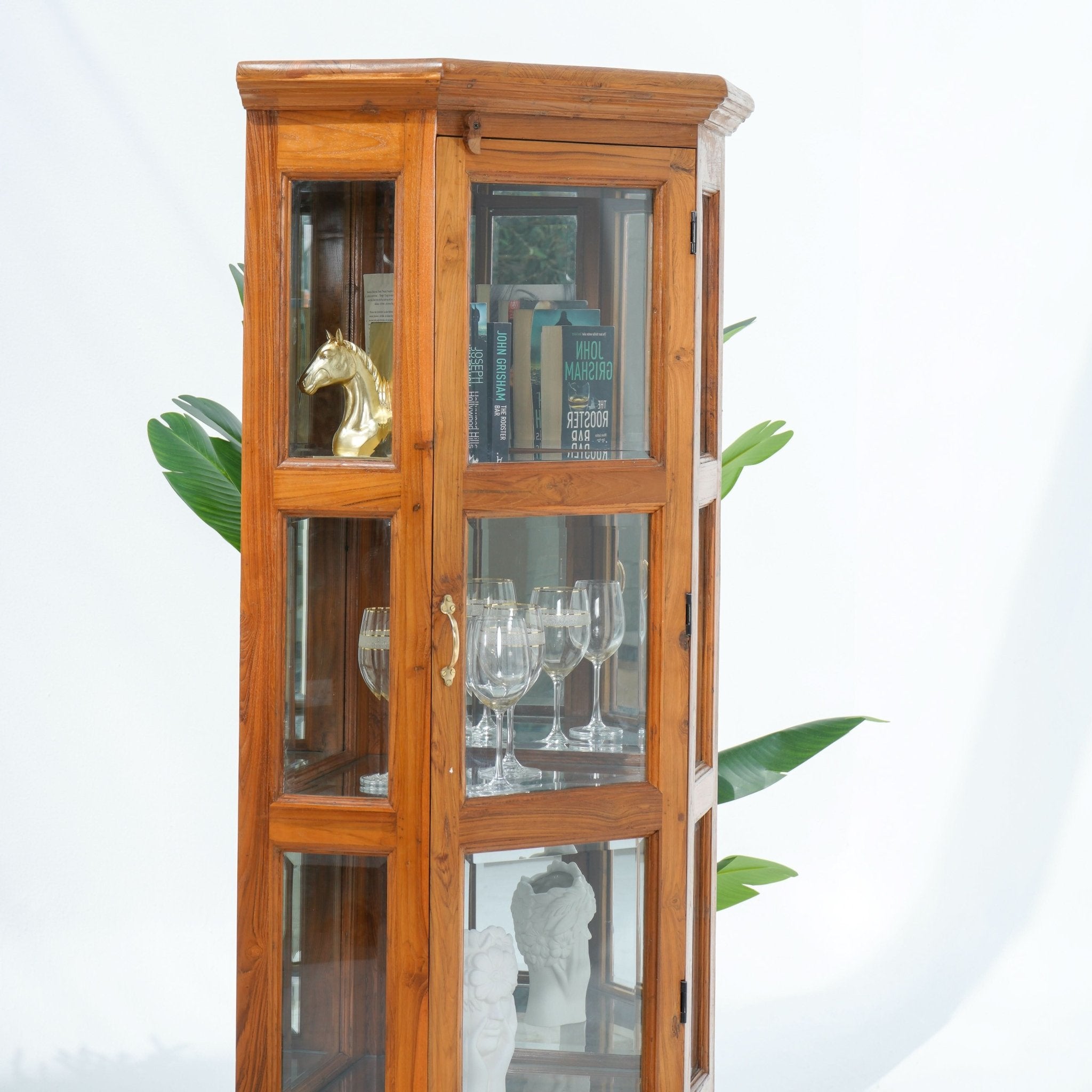 THE GRACEFUL CORNER GLASS SHOWCASE - Art and craft furniture