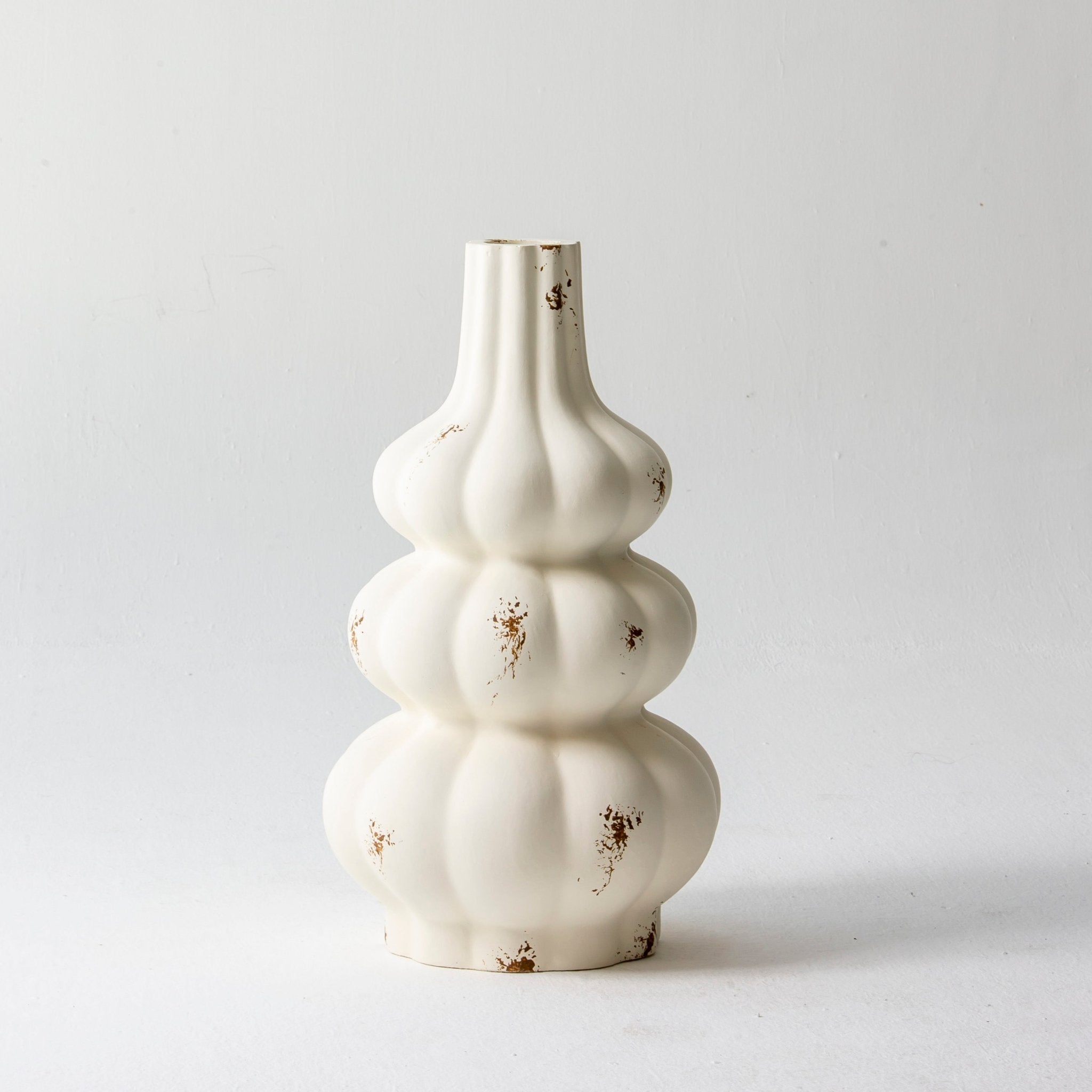 Trinity Vase - Art and craft furniture