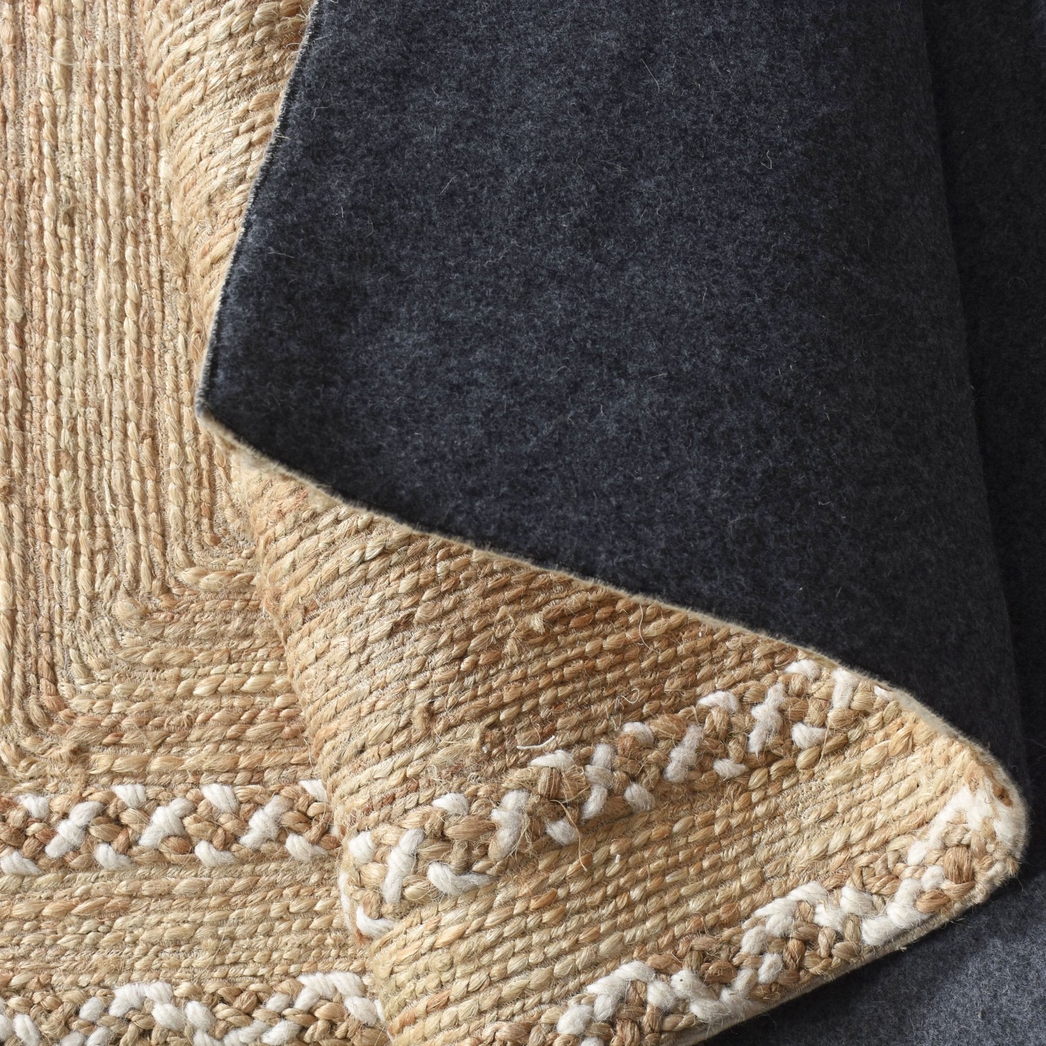 VINSECK HAND MADE JUTE & WOOL CARPET - Art and craft furniture