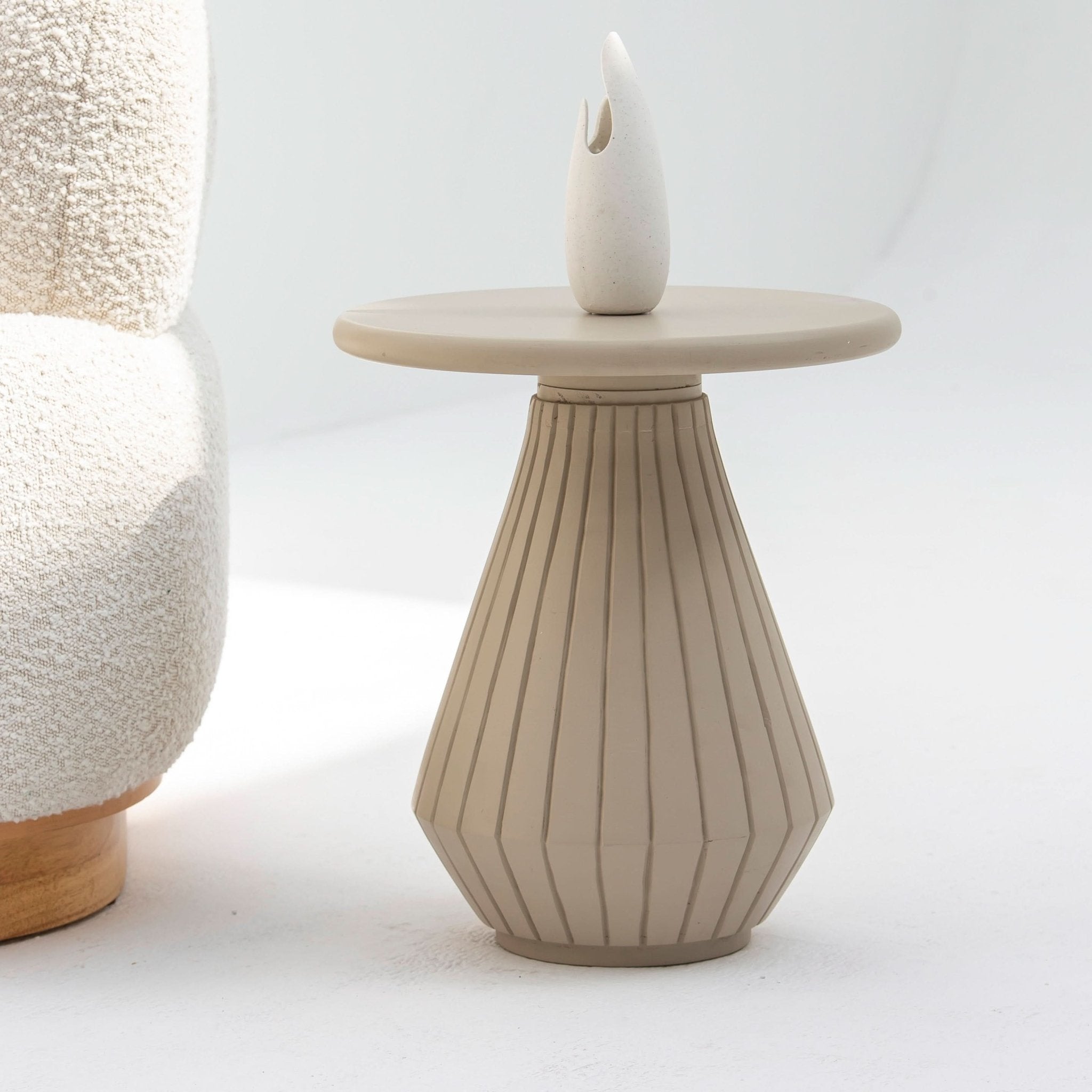 VOLARA WOOODEN SIDE TABLE - Art and craft furniture