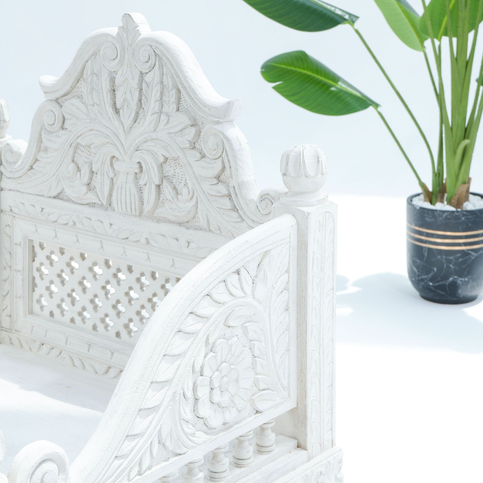 WOODEN CARVING SINGLE SEATER SOFA - Art and craft furniture