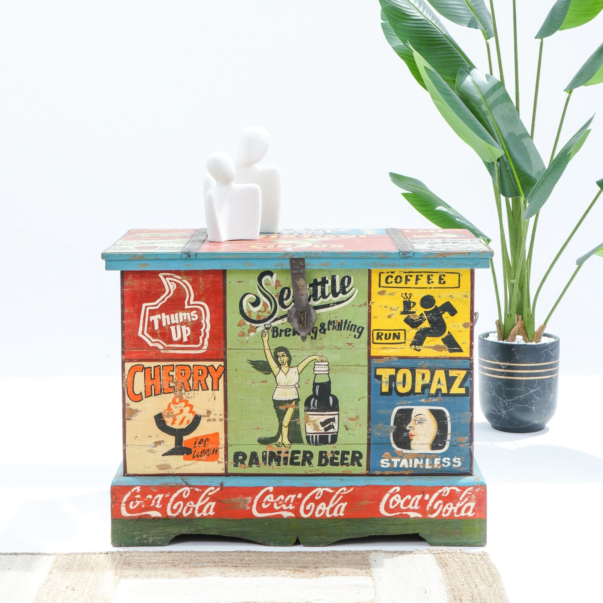 WOODEN PAINTING BOX - Art and craft furniture