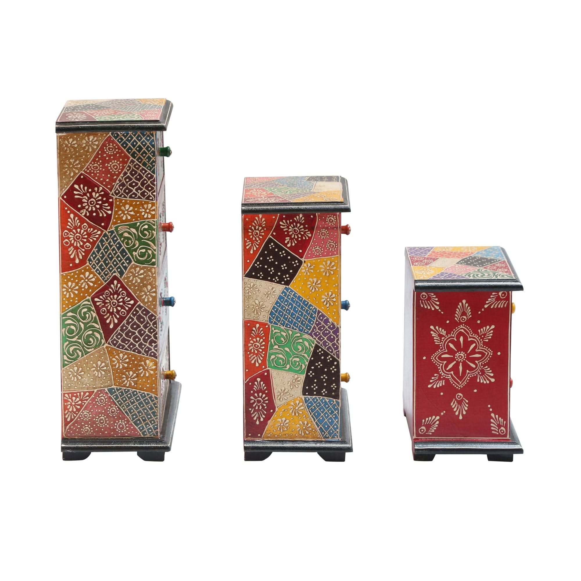 WOODEN PYRAMID SET OF THREE CHEST - Art and craft furniture