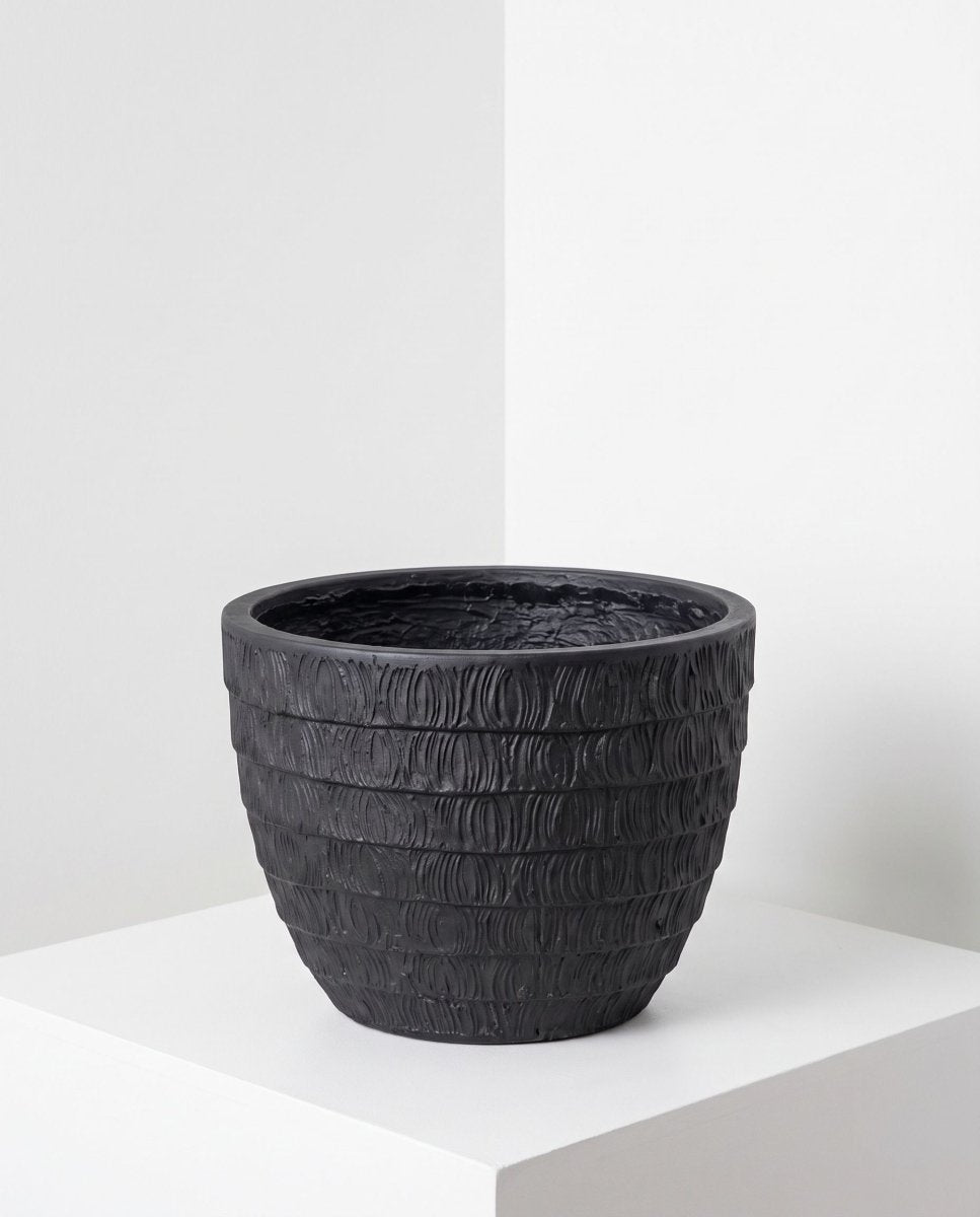 Zerra Black planter - Art and craft furniture